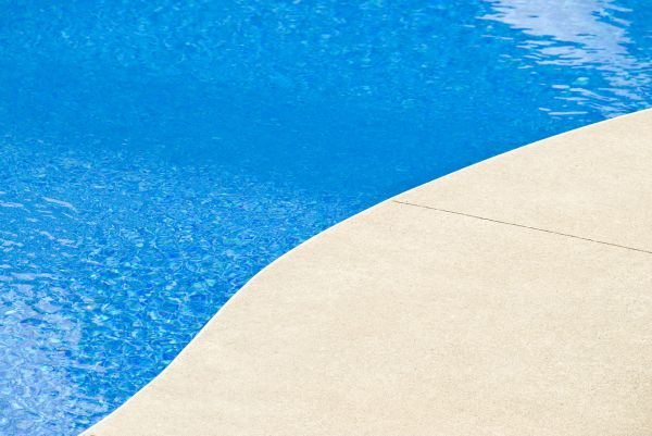 Cost of Pool Deck Construction in Poughkeepsie