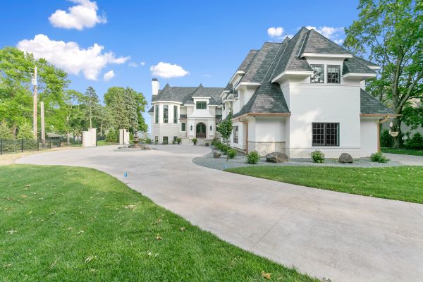 Cost of Concrete Driveway Installation in Poughkeepsie