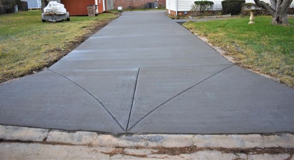 Cost of Apron Pouring in Poughkeepsie